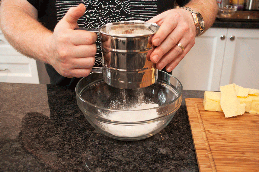 Chef X™ Pro Flour Sifter – India’s Premium Baking Essential